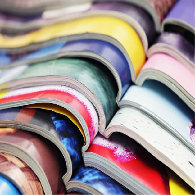 Web design : journaux de multiple couleurs
